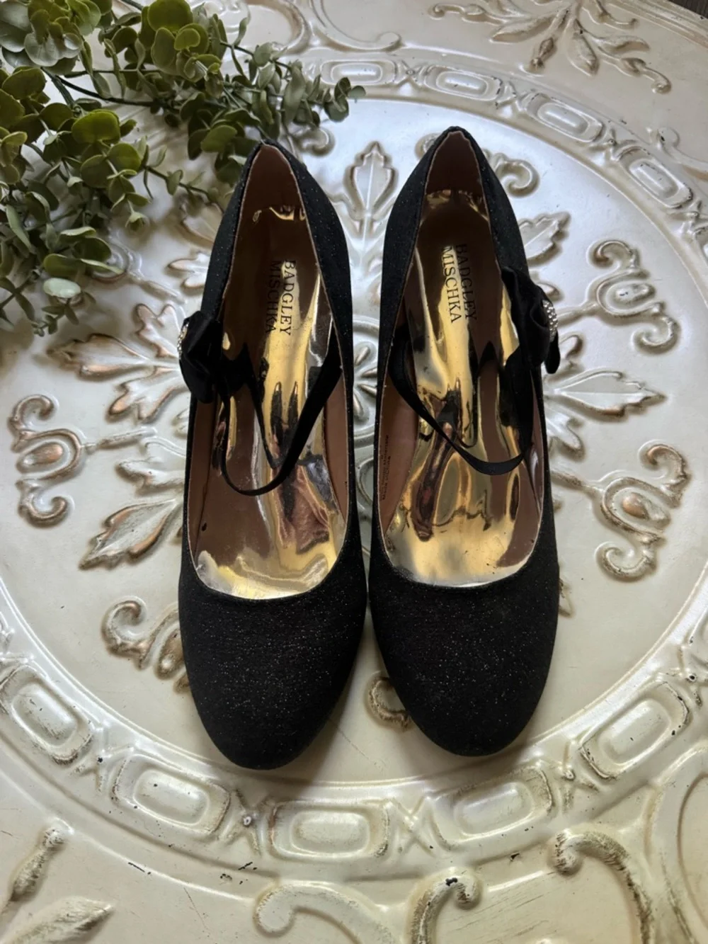 Badgley Mischka Girls' Black Glitter Block Heel Dress Shoes Size 6